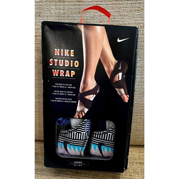 Nike Womens Studio Wrap PRT Multi Dance Yoga 616047-002 Size L (9.5-10.5) NEW - Picture 1 of 8